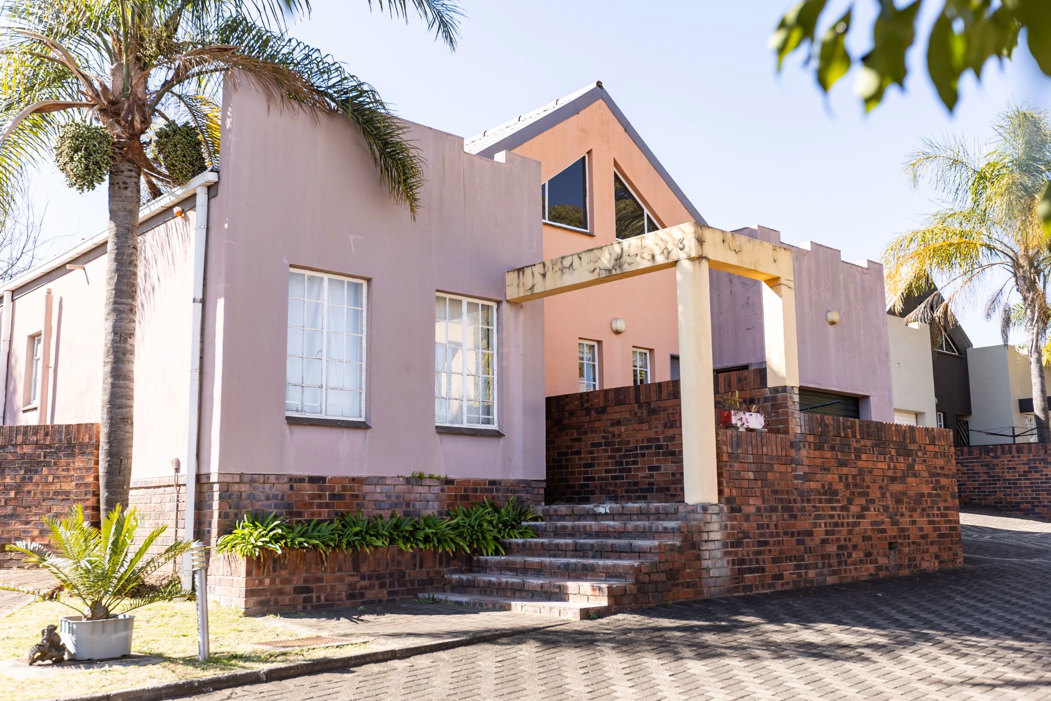 Townhouse for sale in Aviary Hill - 1NW1744624