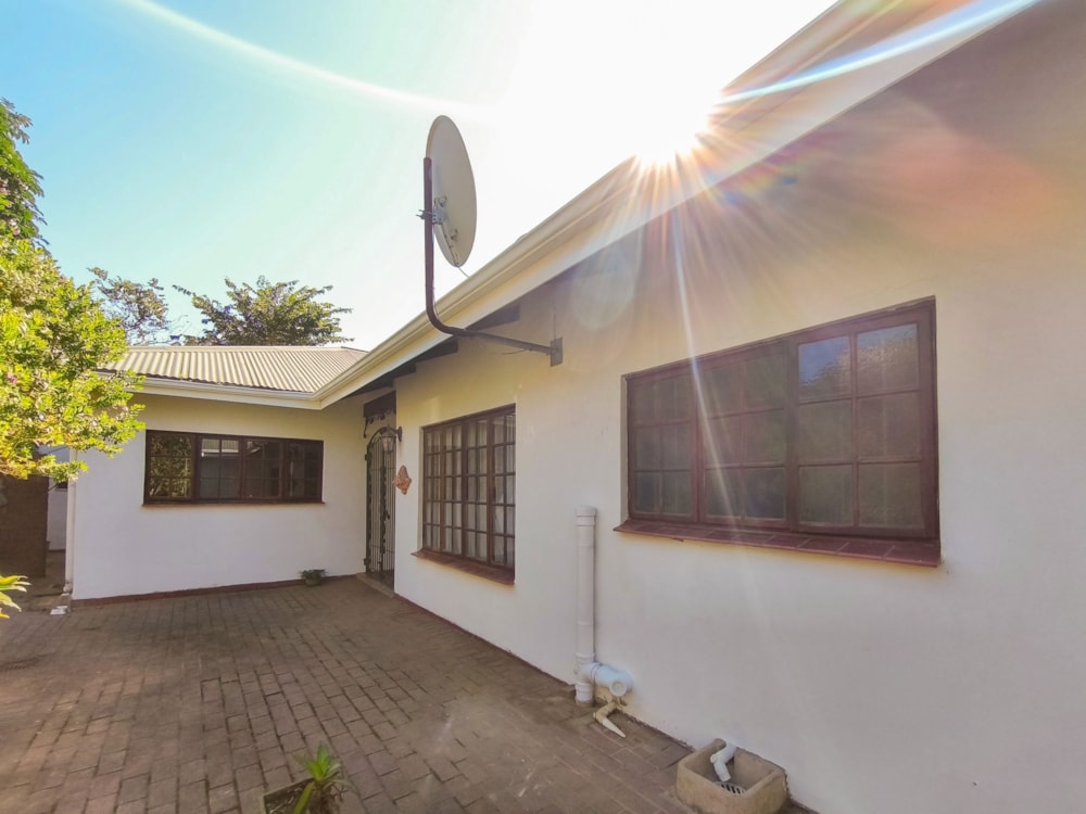House to rent in Kloof - 1KF1741701 House to rent in Kloof - 1KF1741701