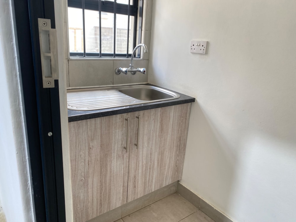 Commercial industrial property to rent in Commerce Park, Botswana - 3BO1741936 Commercial industrial property to rent in Commerce Park, Botswana - 3BO1741936