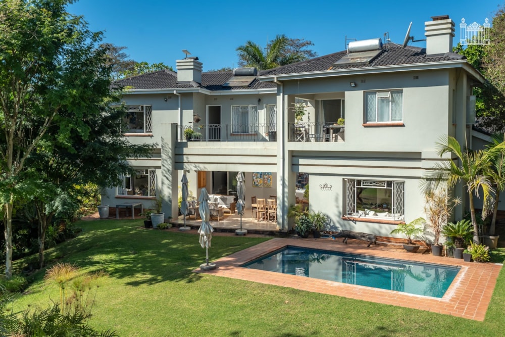 Double-storey house for sale in Borrowdale Brooke, Zimbabwe - 3ZB1743191