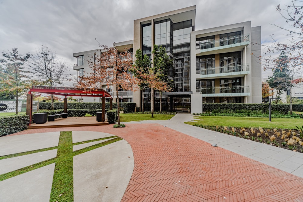Penthouse apartment to rent in Menlyn - PTL1740542 Penthouse apartment to rent in Menlyn - PTL1740542