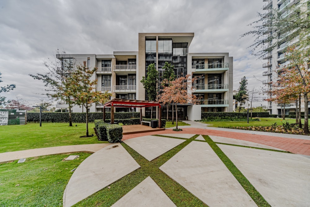Penthouse apartment to rent in Menlyn - PTL1740542 Penthouse apartment to rent in Menlyn - PTL1740542