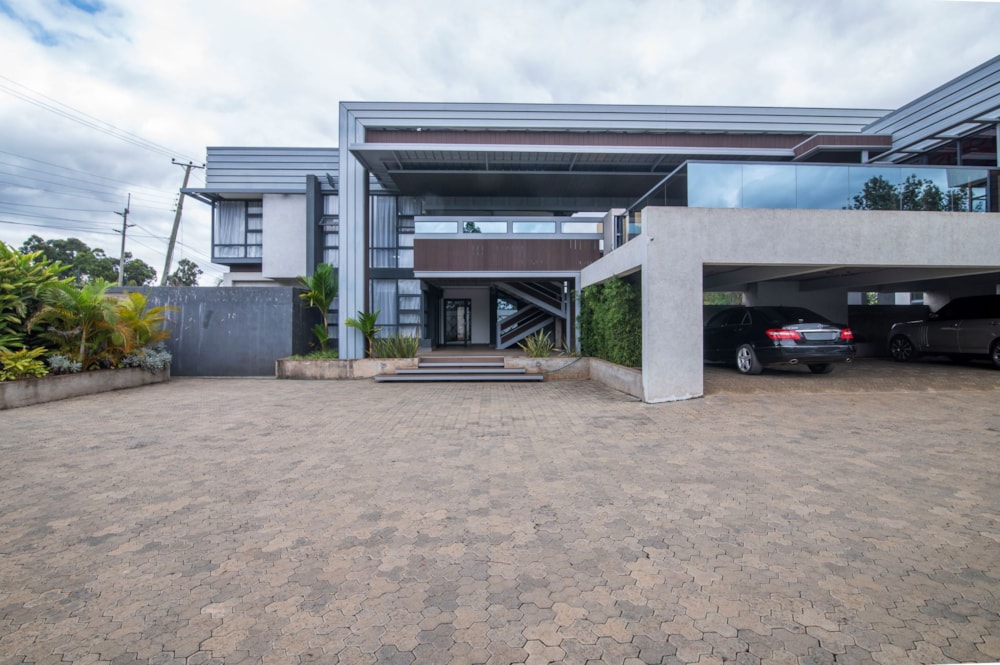 House for sale in Karen, Kenya - 3KE1740684 House for sale in Karen, Kenya - 3KE1740684
