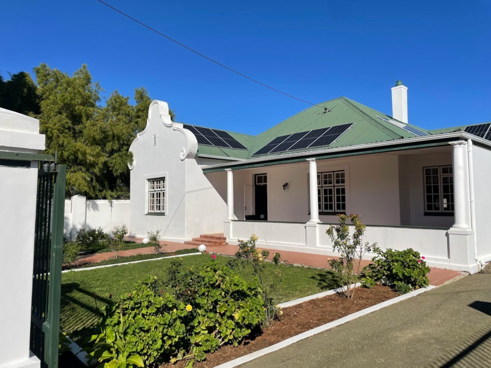 House for sale in Graaff-Reinet - 1KK1740919 House for sale in Graaff-Reinet - 1KK1740919