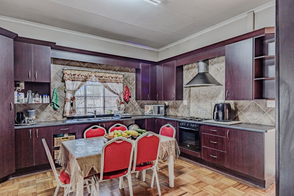 House for sale in Mountain View, Johannesburg - PTM1743025