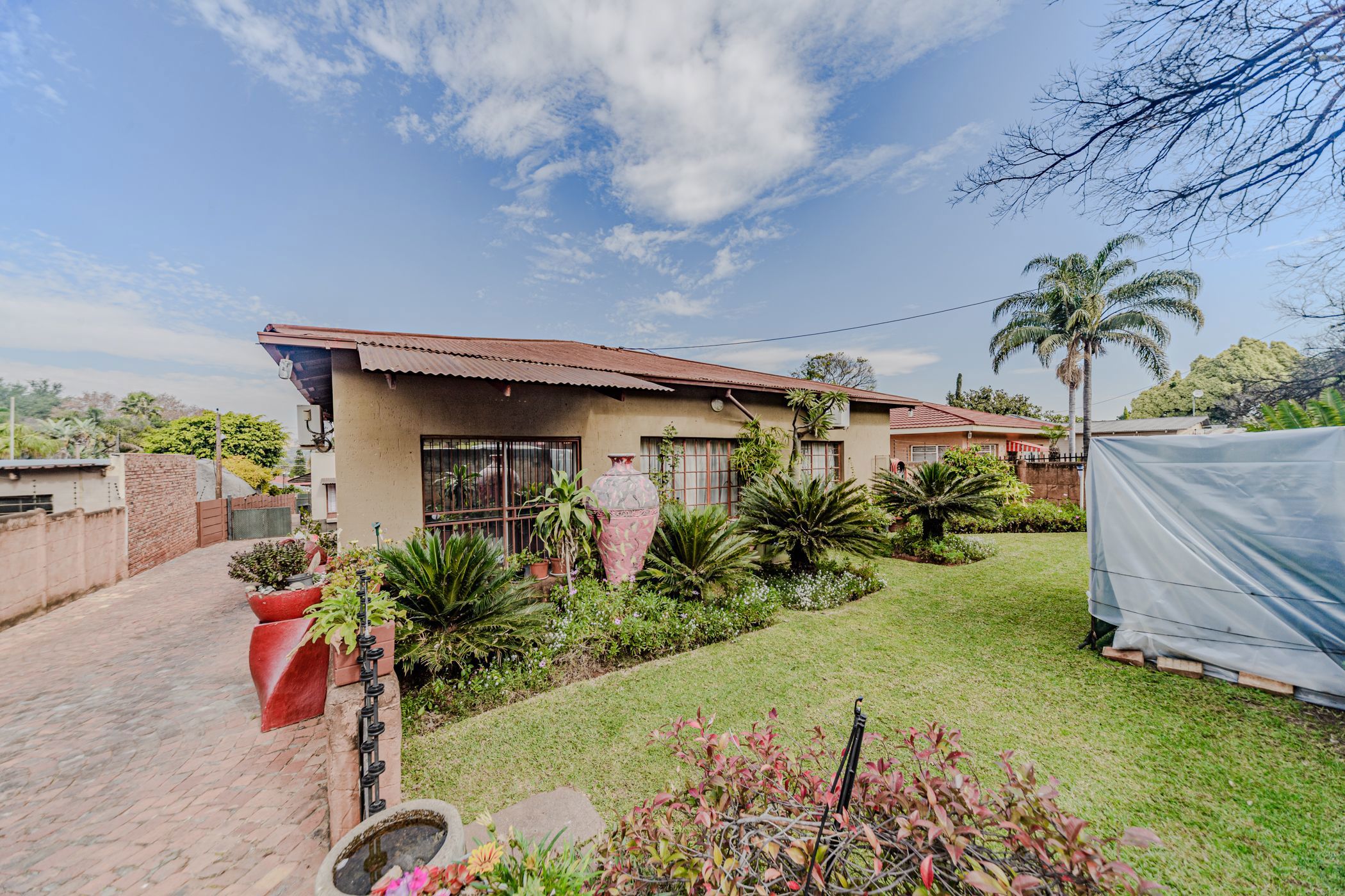 House for sale in Mountain View, Johannesburg - PTM1743025