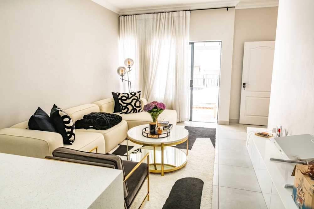 Apartment for sale in Bryanston - HP1744384 Apartment for sale in Bryanston - HP1744384