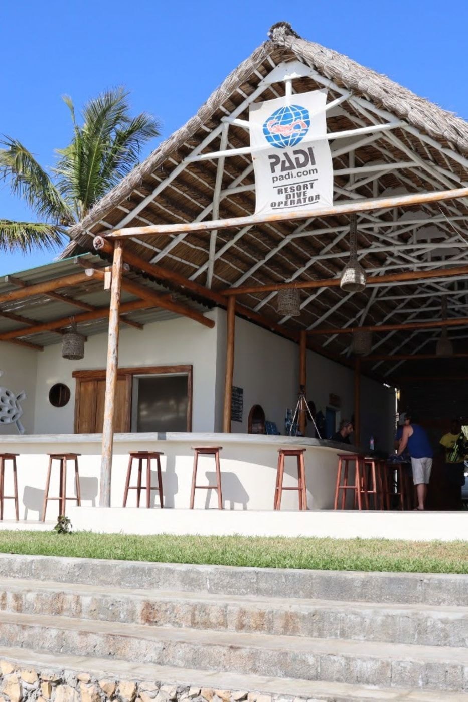 Commercial business for sale in Vilanculos, Mozambique - 3MQ1744098