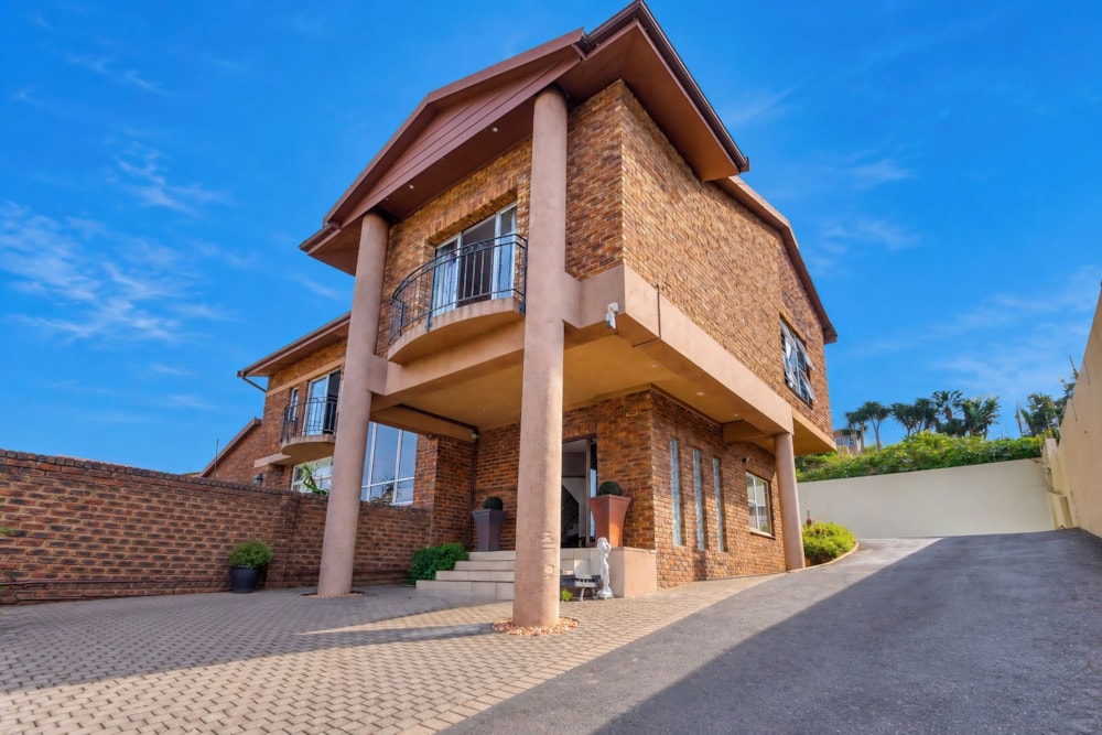 House for sale in Treasure Beach - 1WB1741582 House for sale in Treasure Beach - 1WB1741582