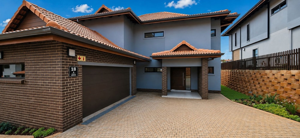 Townhouse for sale in Izinga - 1ND1743818 Townhouse for sale in Izinga - 1ND1743818