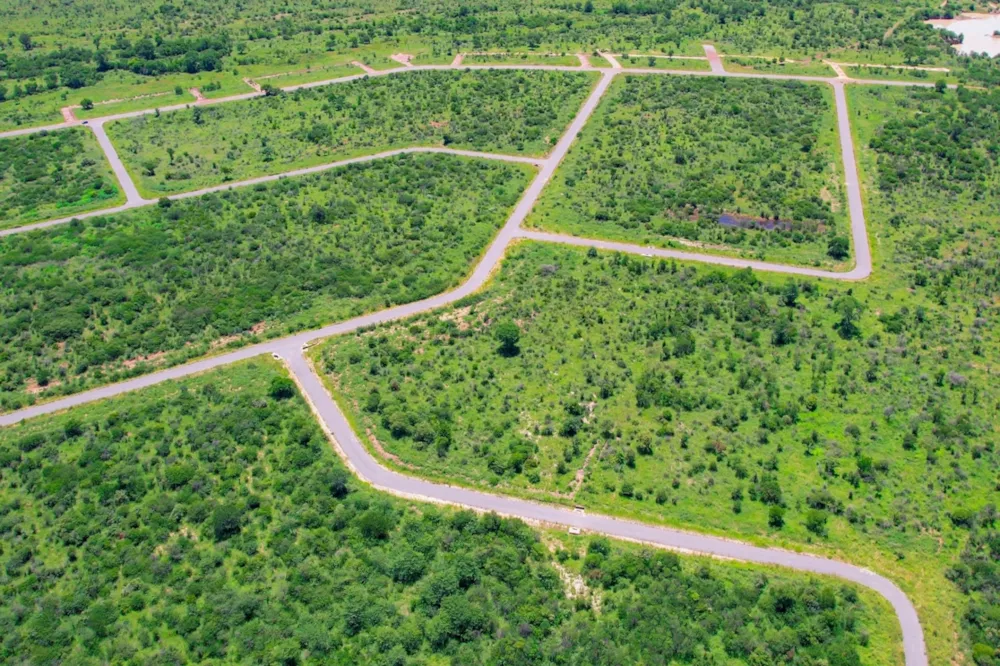 Residential vacant land for sale in Sunninghill, Zimbabwe - 3ZB1741497 Residential vacant land for sale in Sunninghill, Zimbabwe - 3ZB1741497