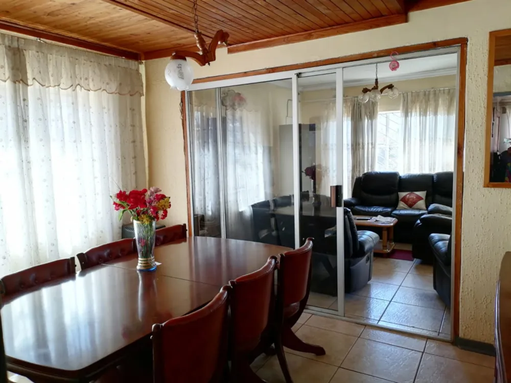 House for sale in Duduza - 1SP1741529 House for sale in Duduza - 1SP1741529
