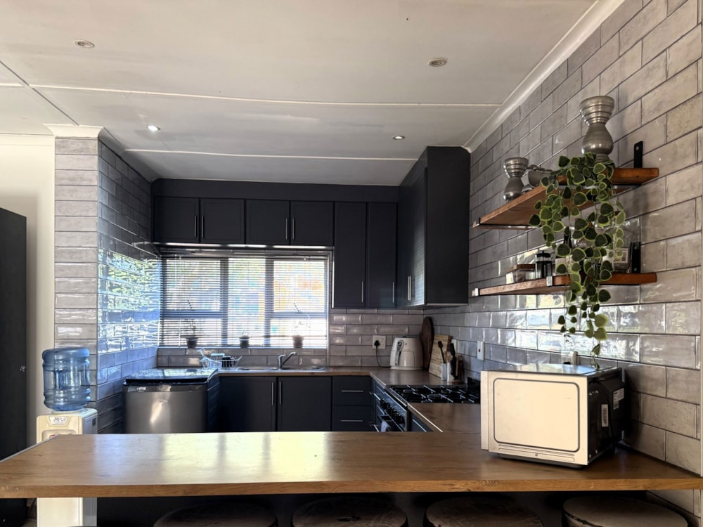 House for sale in Veldenvlei - 1RY1741561