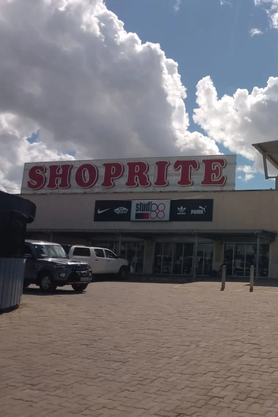 Commercial retail property to rent in Nampula, Nampula, Mozambique - 3MQ1741611 Commercial retail property to rent in Nampula, Nampula, Mozambique - 3MQ1741611