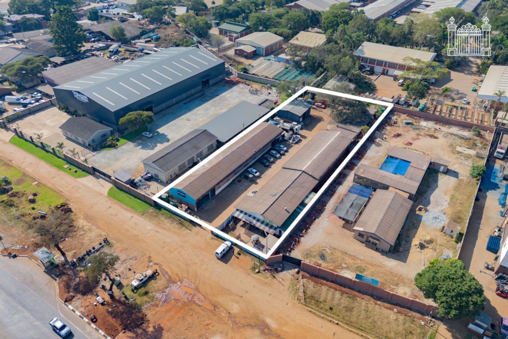 Commercial industrial property for sale in Bluffhill, Zimbabwe - 3ZB1741622