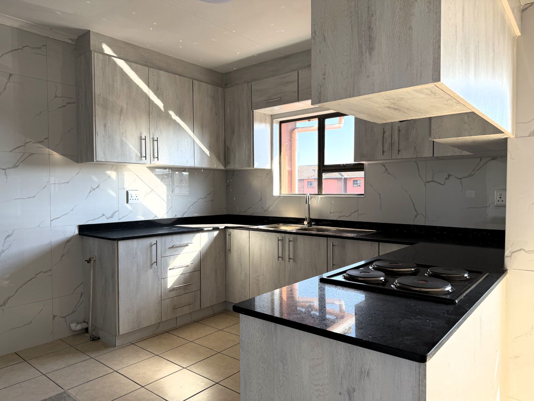 Apartment to rent in Arboretum, Richards Bay - 1RY1741636