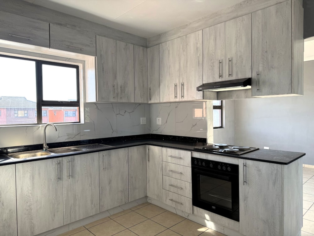 Apartment to rent in Arboretum, Richards Bay - 1RY1741636
