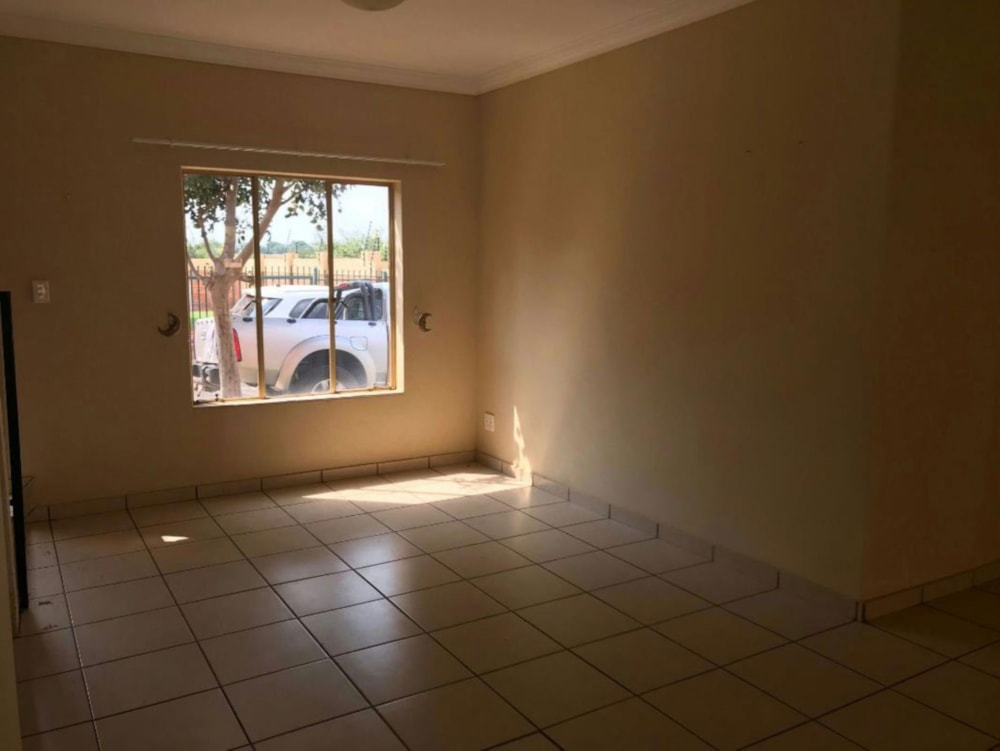 Apartment to rent in Ellisras (Lephalale) - 1ER1741838
