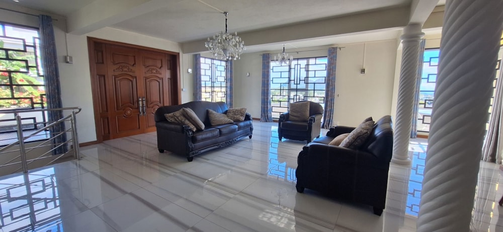 House to rent in Quatre Bornes, Mauritius - MUR1741655