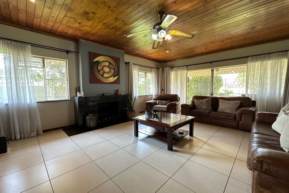 House for sale in Woodlands, Zimbabwe - 3ZB1741748