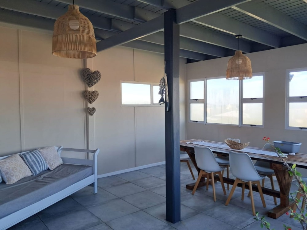 Double-storey house to rent in Van Dyksbaai - 1SW1741698 Double-storey house to rent in Van Dyksbaai - 1SW1741698