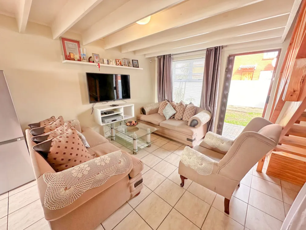 Townhouse for sale in Walmer Link - 1PLZ1741715 Townhouse for sale in Walmer Link - 1PLZ1741715