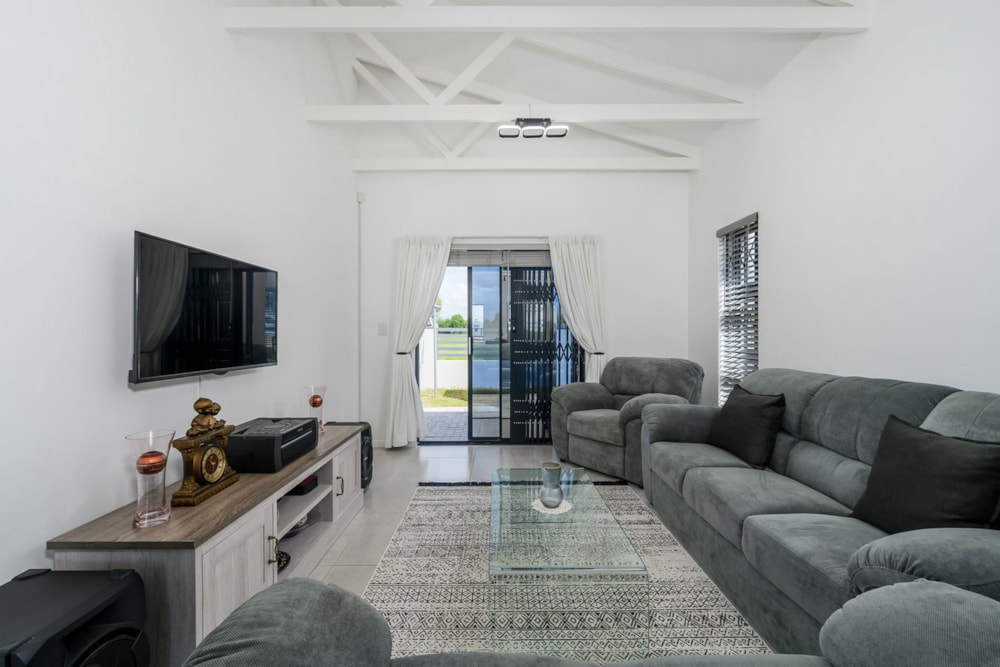 House for sale in Parsons Vlei - 1PLZ1741714