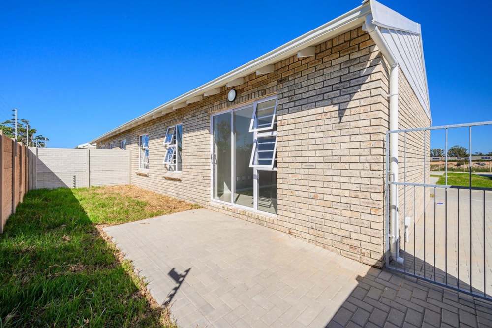 Townhouse for sale in Fairview, Port Elizabeth, Gqeberha - 1PLZ1741728