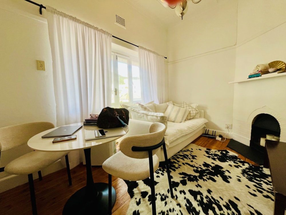 Apartment to rent in Sea Point - ASL1741870