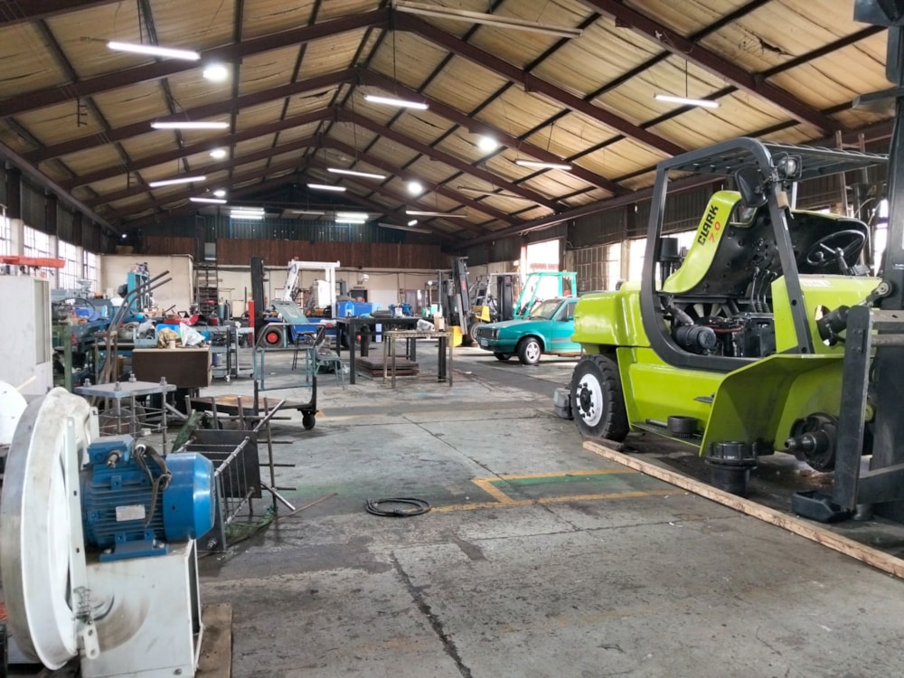Commercial industrial property for sale in Powerville - 1VT1741812