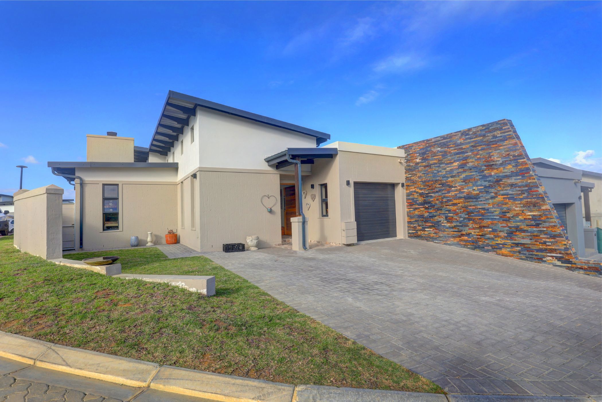 House for sale in Eden Residential Estate - GEO1741783
