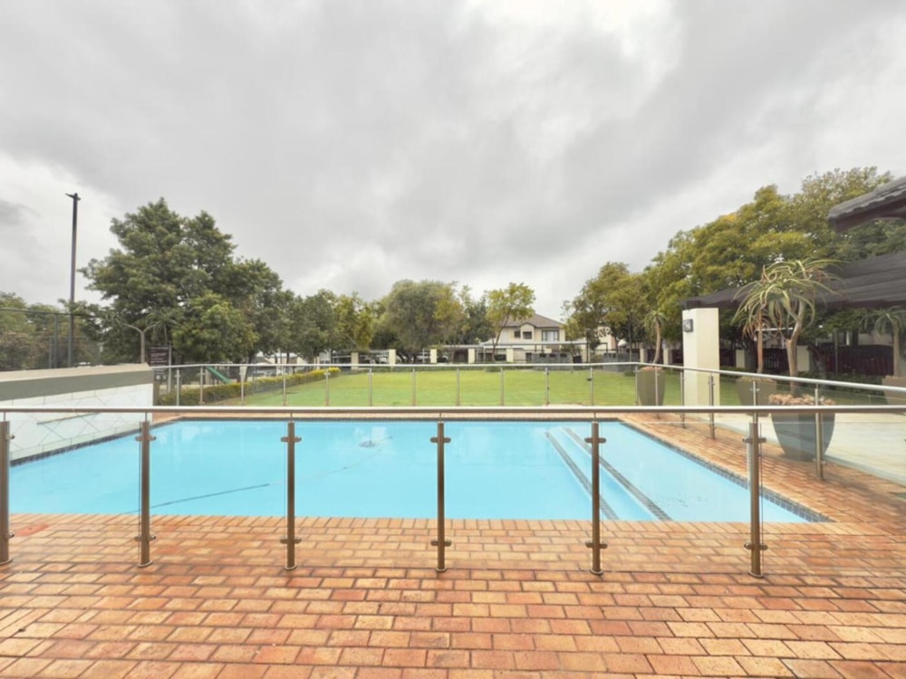 Apartment to rent in Fourways Area - FYL1741818
