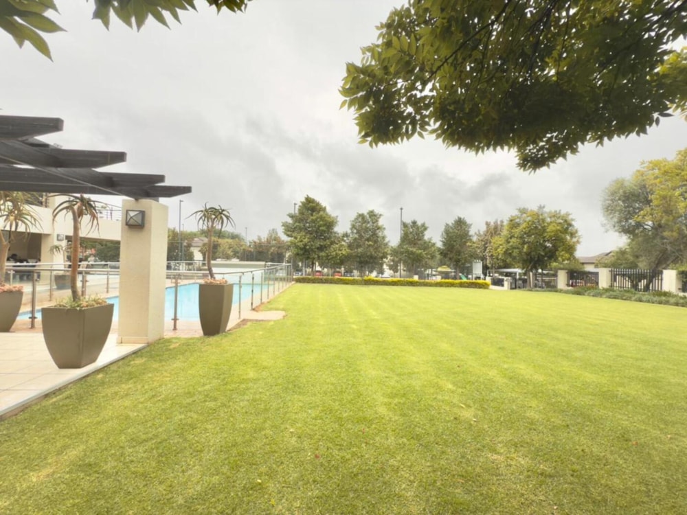 Apartment to rent in Fourways Area - FYL1741818