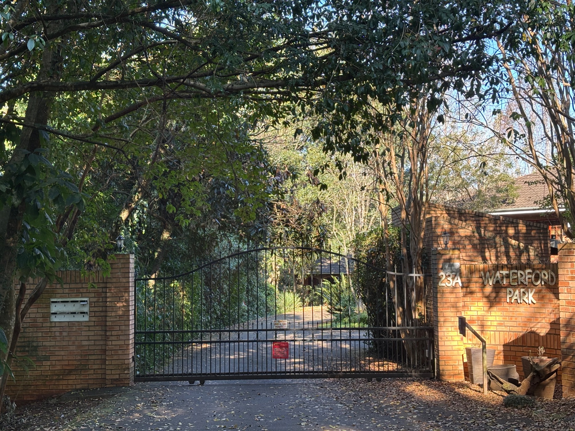 Townhouse for sale in Boughton - 1PM1741940