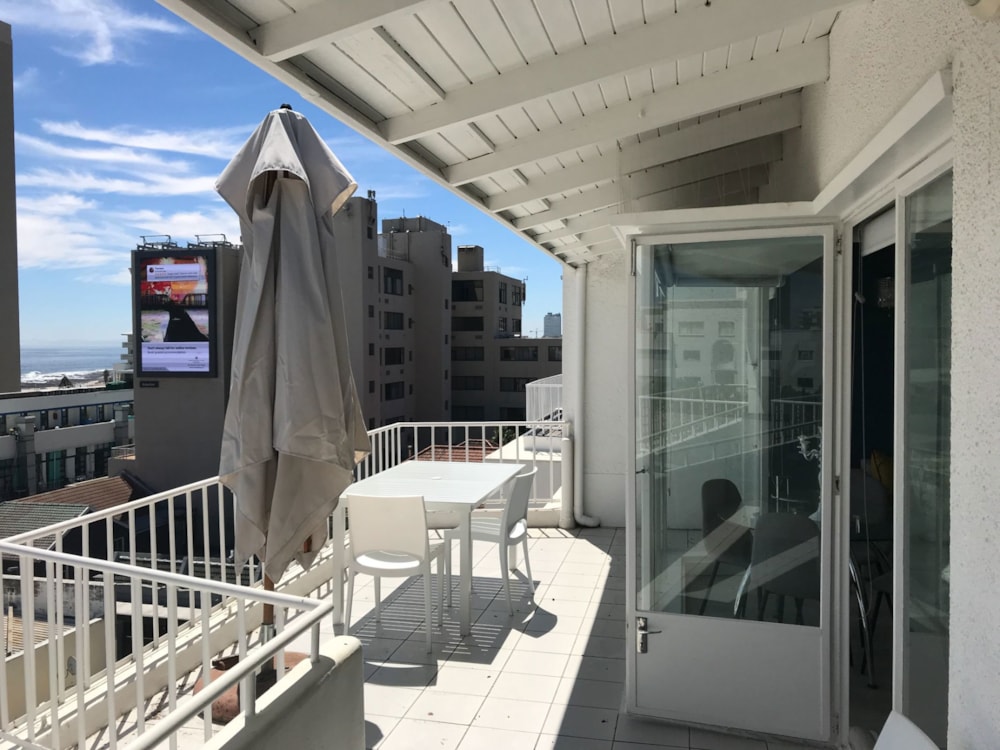 Apartment to rent in Sea Point - ASL1742195