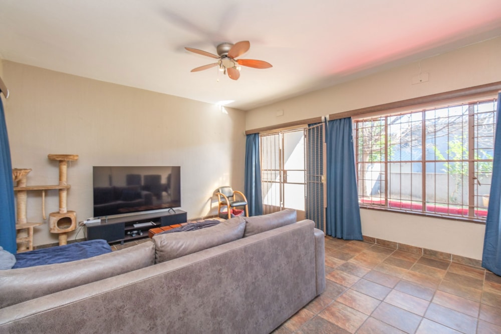 House for sale in Northcliff, Johannesburg - RAN1742747 House for sale in Northcliff, Johannesburg - RAN1742747