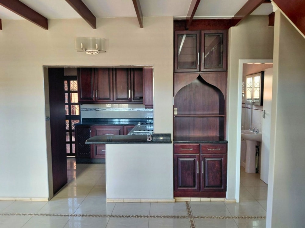 House for sale in Phoenix, KwaZulu-Natal - 1DBN1741938 House for sale in Phoenix, KwaZulu-Natal - 1DBN1741938
