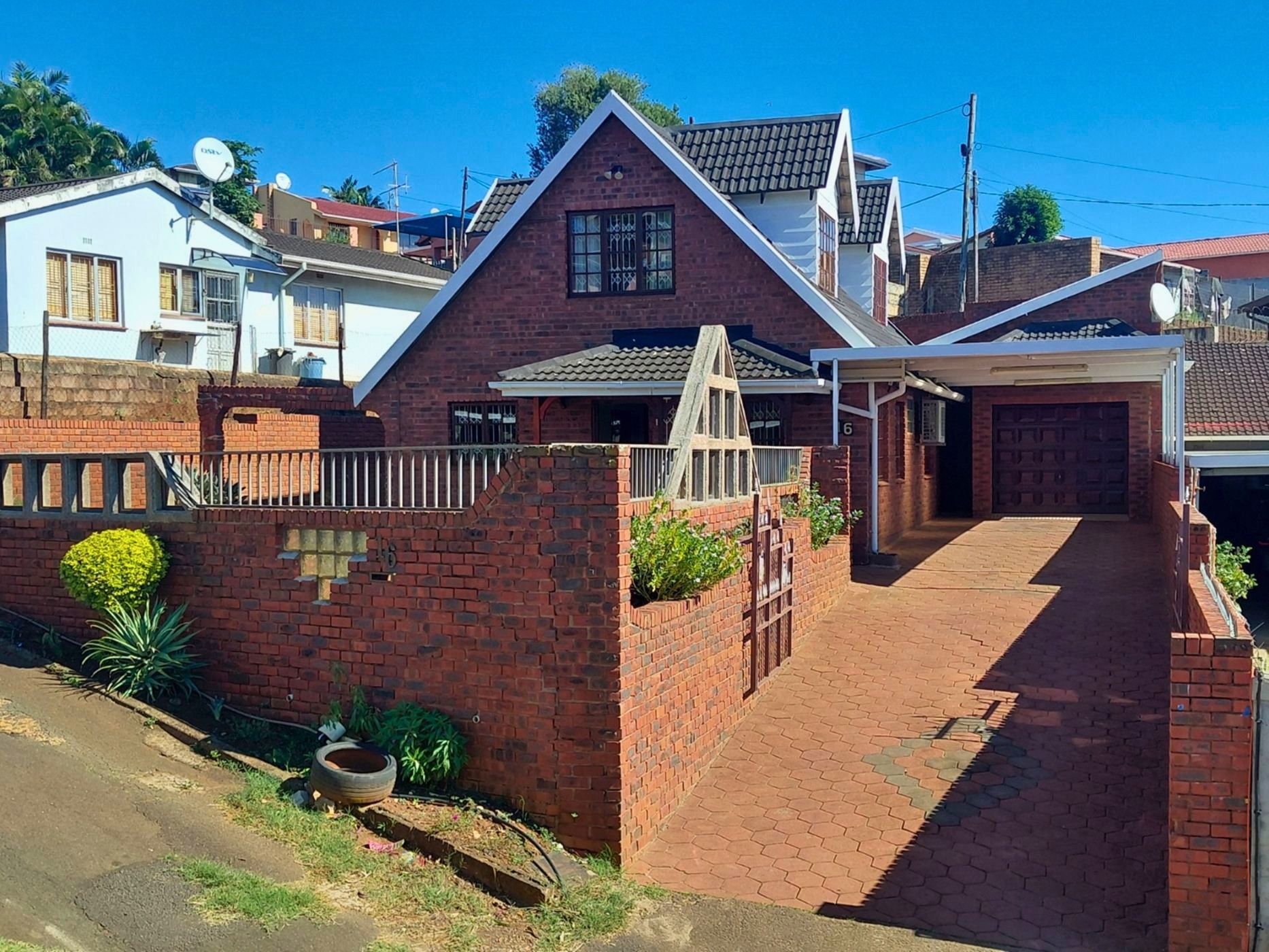 House for sale in Southgate - 1DBN1741938