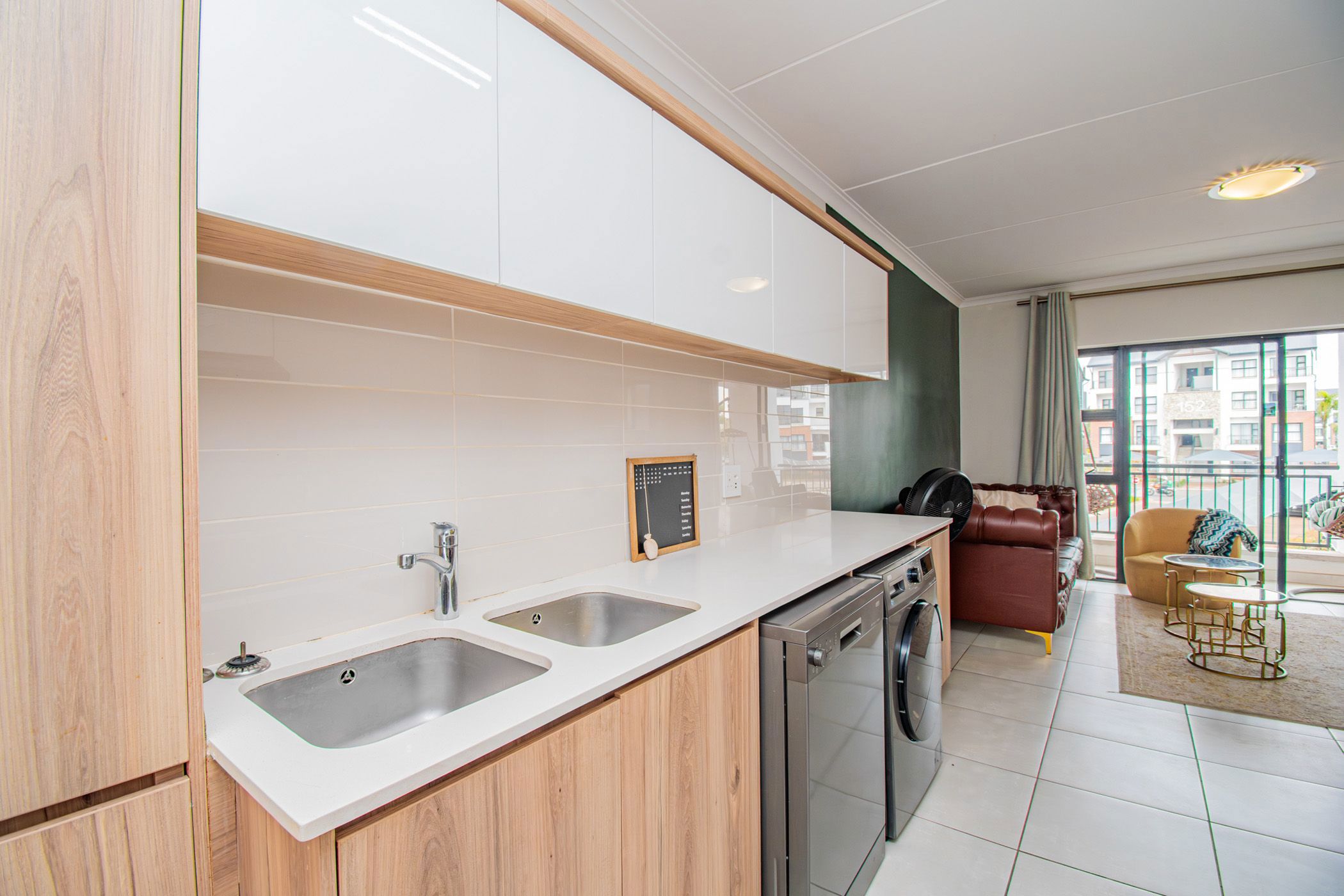 Bachelor apartment for sale in Blyde Riverwalk Estate - PT1746923