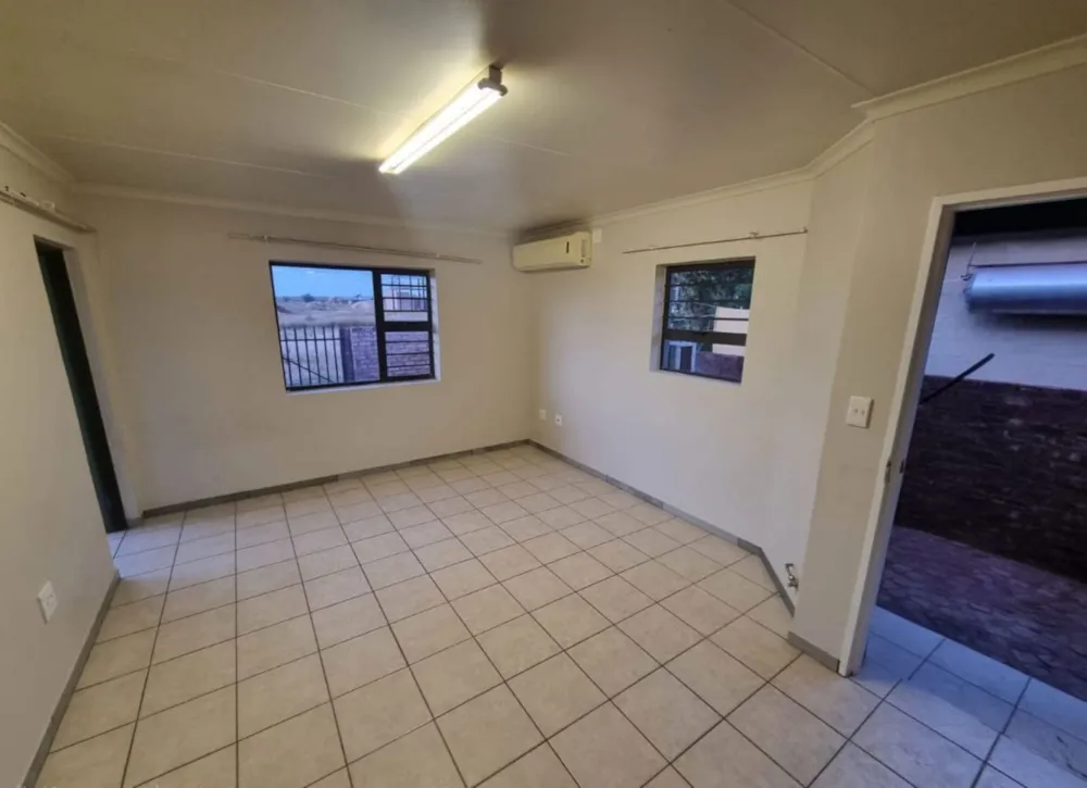 House let in Kathu - 1RN1742010 House let in Kathu - 1RN1742010