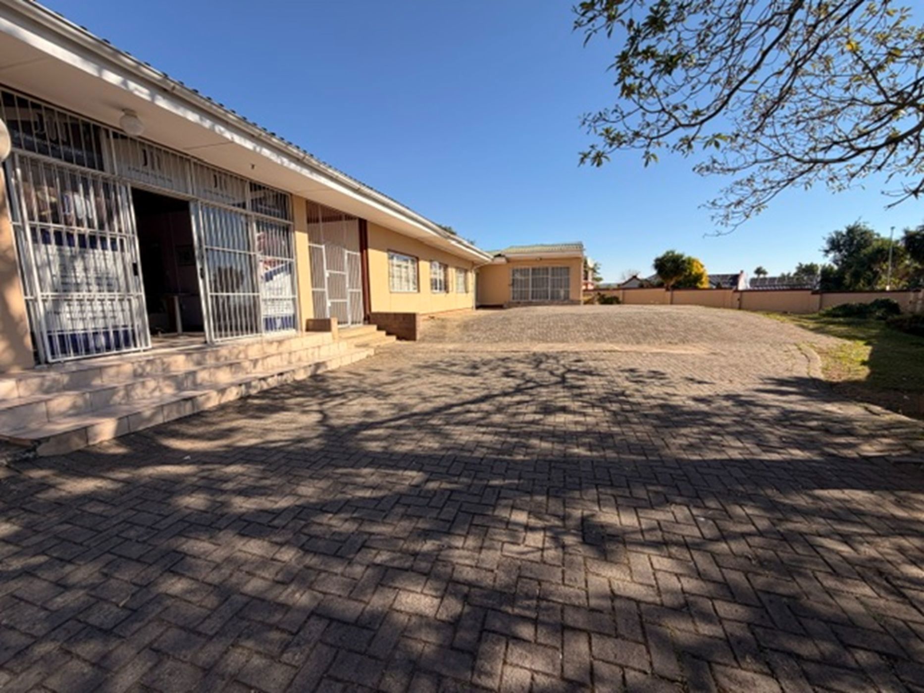 Commercial office to rent in Mthatha Central - 1MH1742040