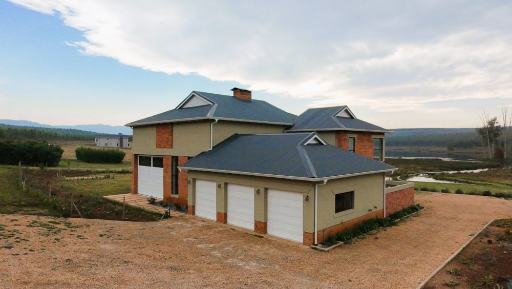 Double-storey house for sale in Albert Falls - 1PM1742077