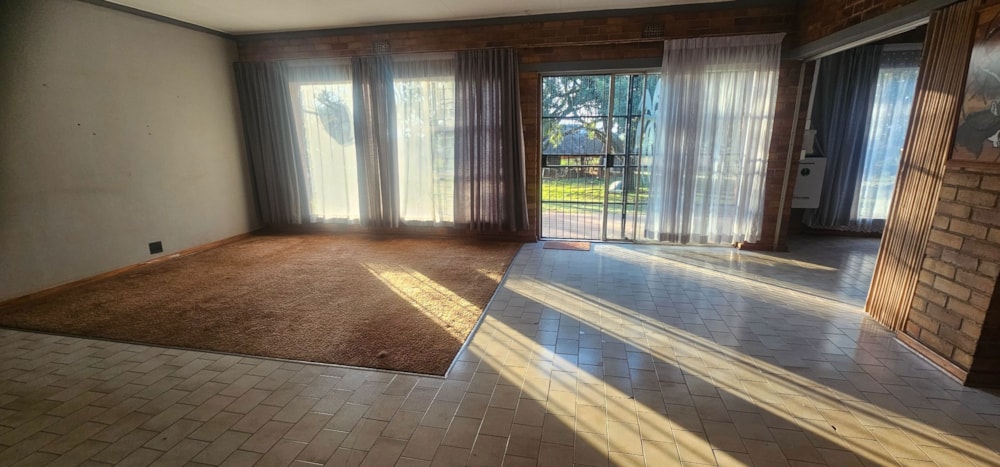 Smallholding for sale in Helenasrust - 1VT1742068