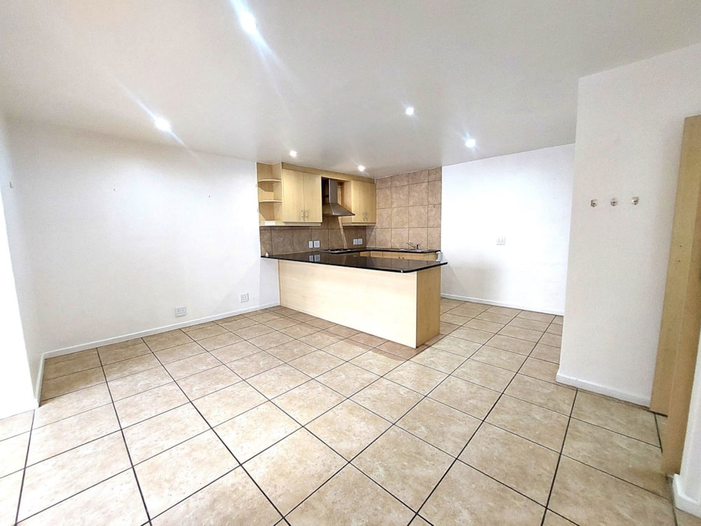 Townhouse to rent in Country Club - LBL1742099