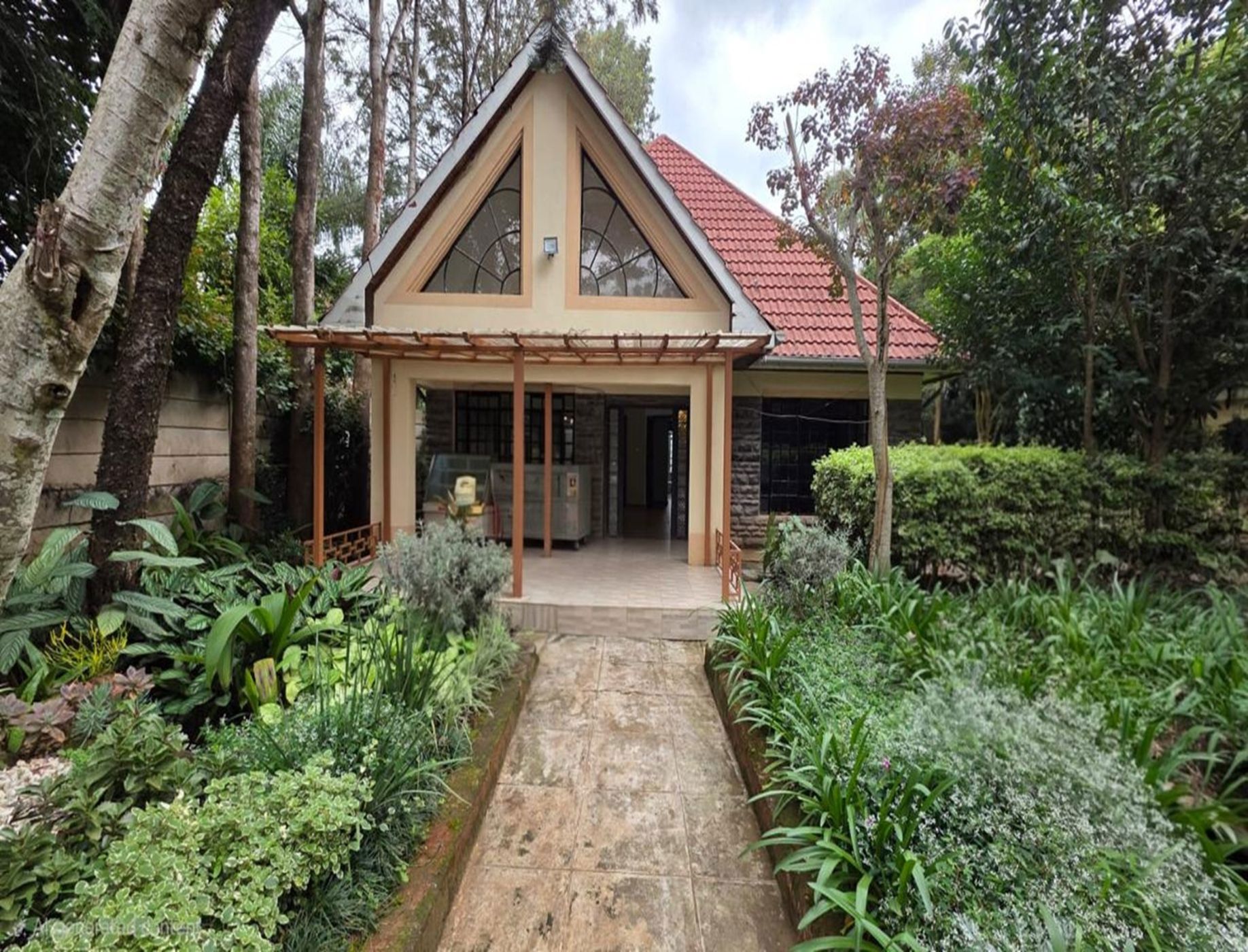 Cottage to rent in Karen, Kenya - 3KE1742947