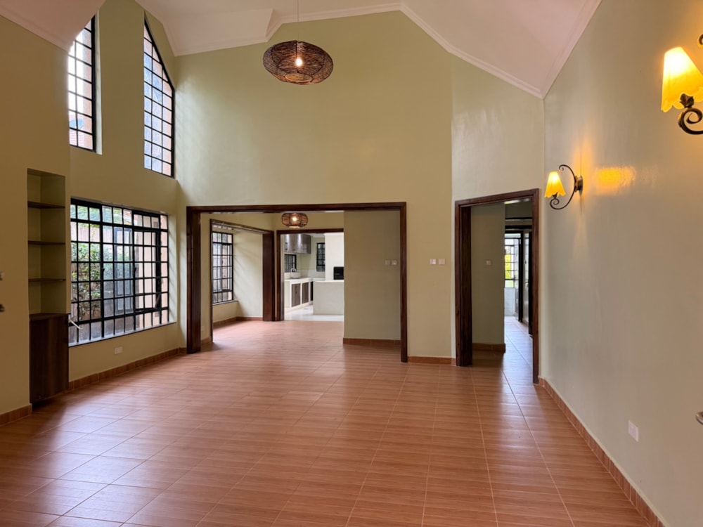 Cottage to rent in Karen, Kenya - 3KE1742947 Cottage to rent in Karen, Kenya - 3KE1742947