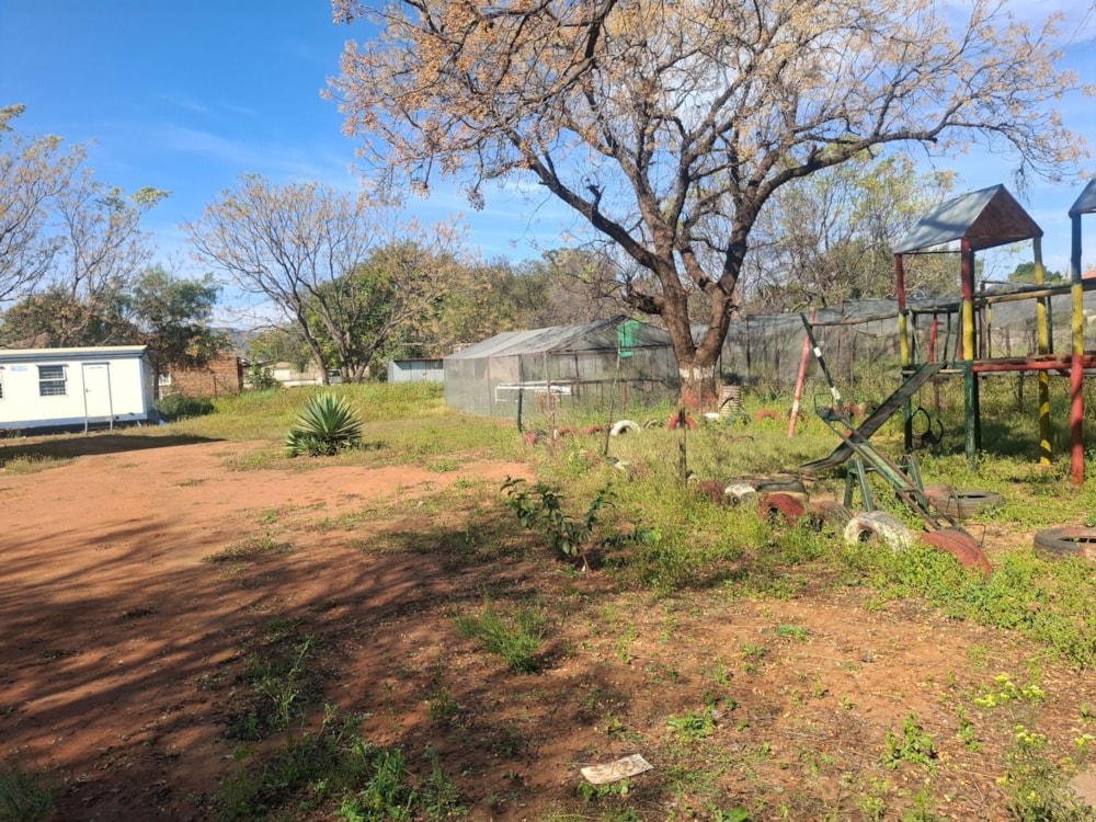 Double-storey house for sale in Lobatse, Botswana - 3BO1742121