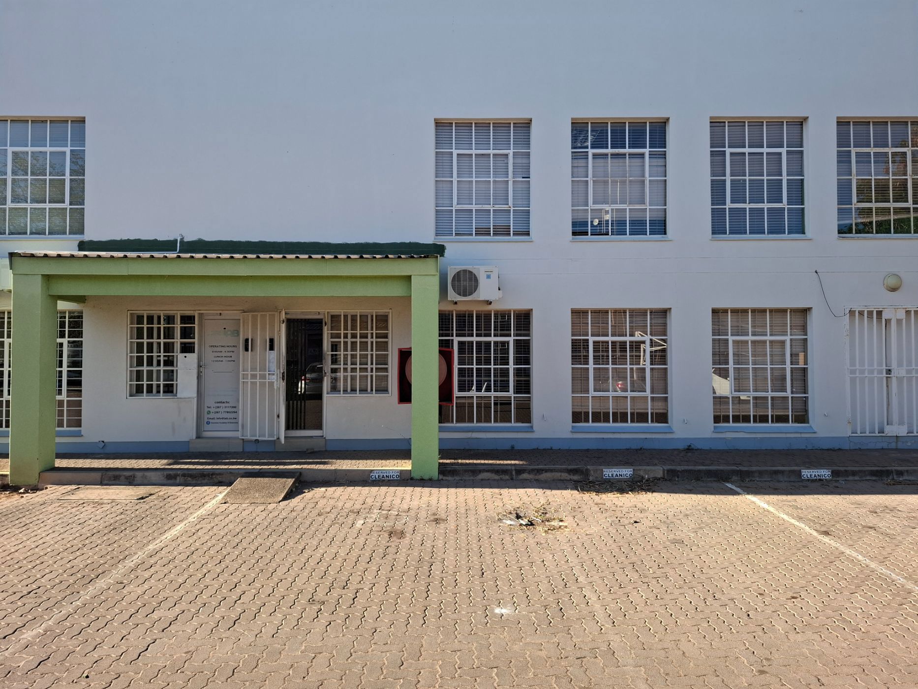 Commercial office for sale in Commerce Park, Botswana - 3BO1742142