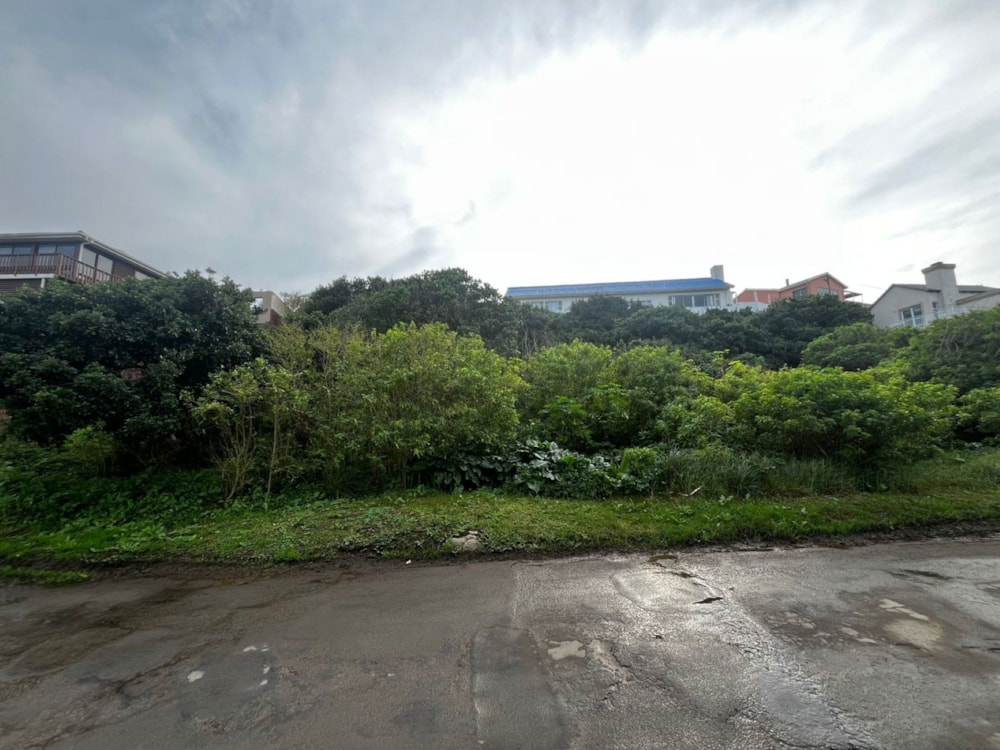 Vacant land for sale in Oyster Bay, Eastern Cape - 1SA1742148 Vacant land for sale in Oyster Bay, Eastern Cape - 1SA1742148