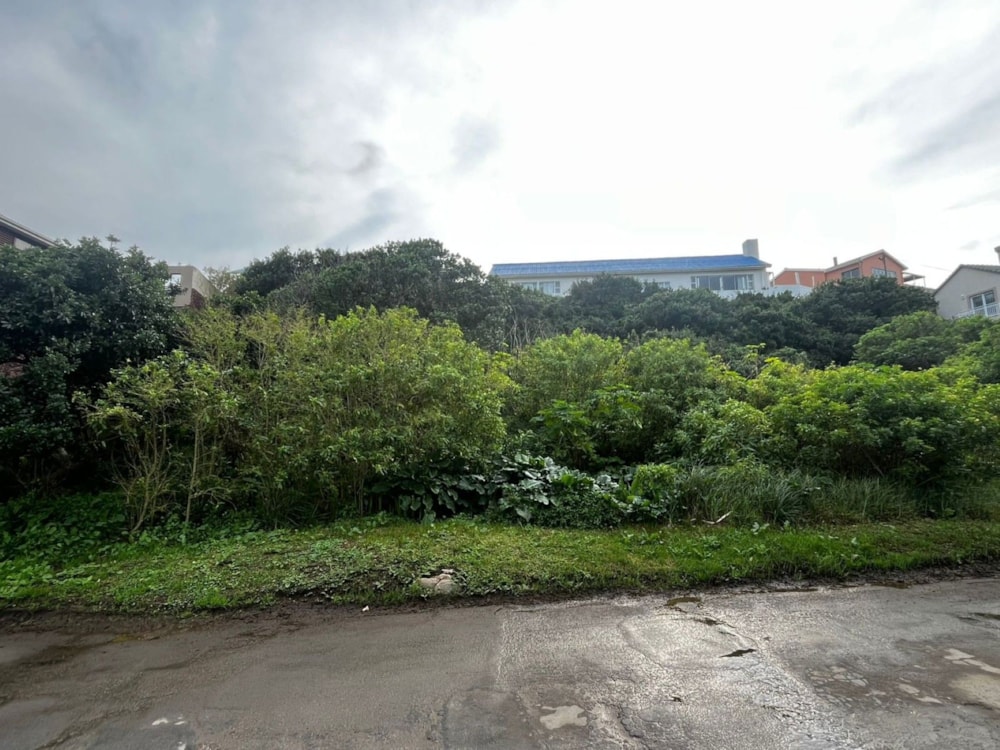 Vacant land for sale in Oyster Bay, Eastern Cape - 1SA1742148 Vacant land for sale in Oyster Bay, Eastern Cape - 1SA1742148